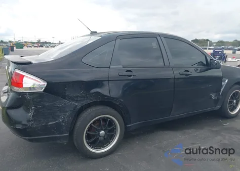 2008 Ford Focus Se/Ses z USA, uszkodzony, nr VIN 1FAHP35N58W216526